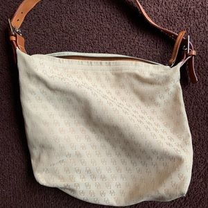 Dooney & Bourke bag